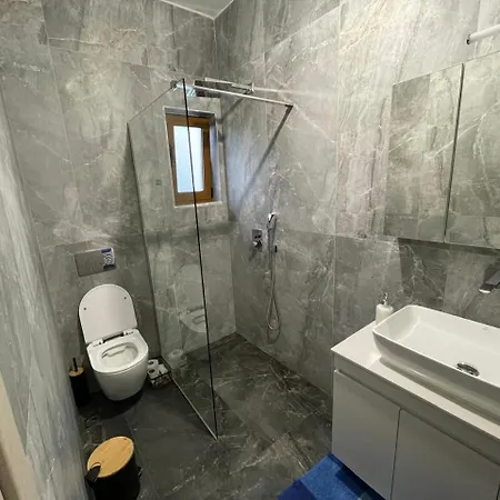 Andrea 公寓 Sarandë